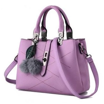 Claudia női műbőr kézitáska és válltáska fém csattal világoslila aa-001505