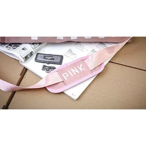 Pink HC-9018 multifunkciós sporttáska vízszintes pink felirat, ferde cipzáros zseb púderrózsaszín aa-001712